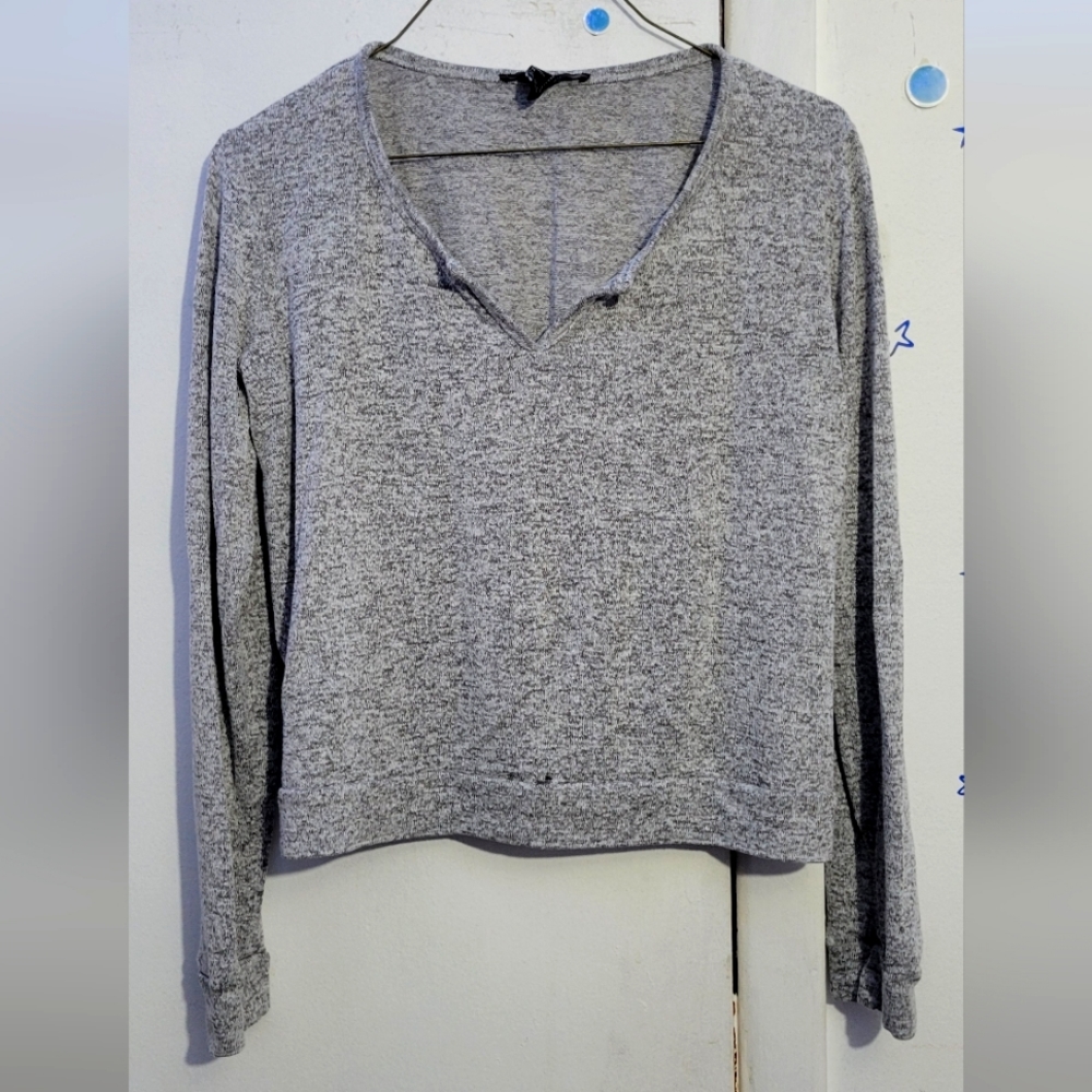 FOREVER 21 sweater gray Size Small